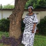 Dr. Dianne Green-Smith receives the GVSU Padnos International Center Pineapple Award